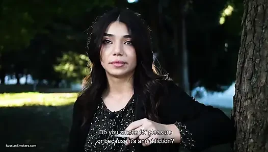 Sesi wawancara bareng zarina yang berujung smoking interview