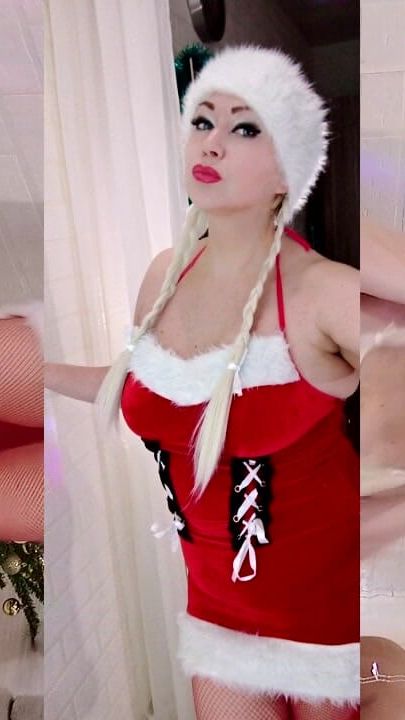 Hot MILF Santa Girl's dance .!. ))