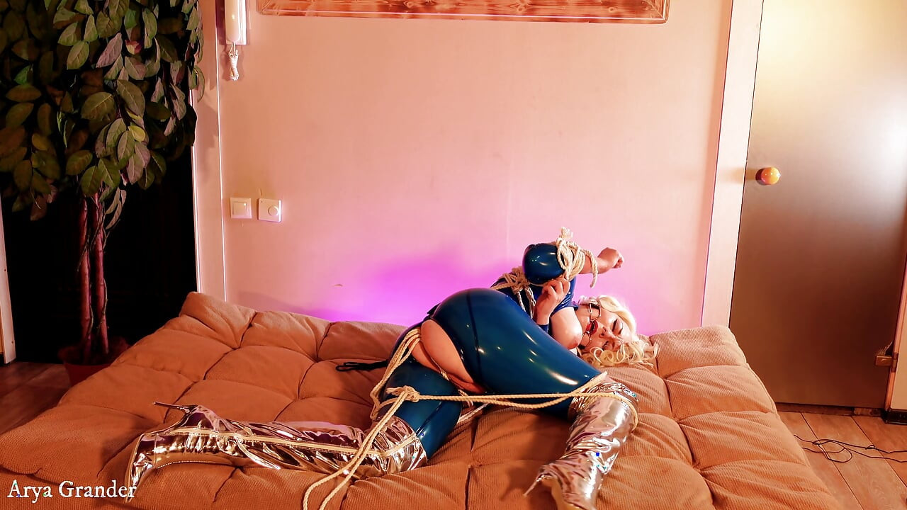 Latex bondage escape, sexy MILF submissive in rubber with gag