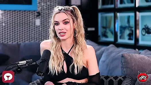 Hope Heaven ve Lillyy'i seviyorum ile stripchat sahne ışığı seansları