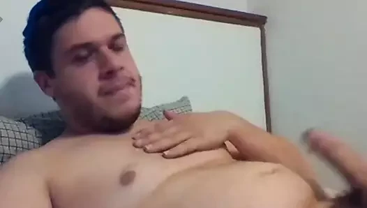 chubby gay adam oynar ile onun meme