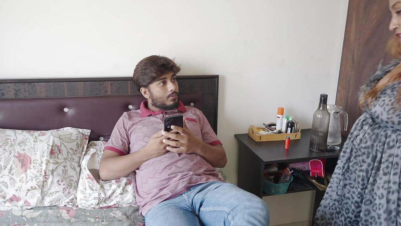 Girlfrend ke ghar ja kar uske sath kiya hardcore sex Clear Hindi Audio
