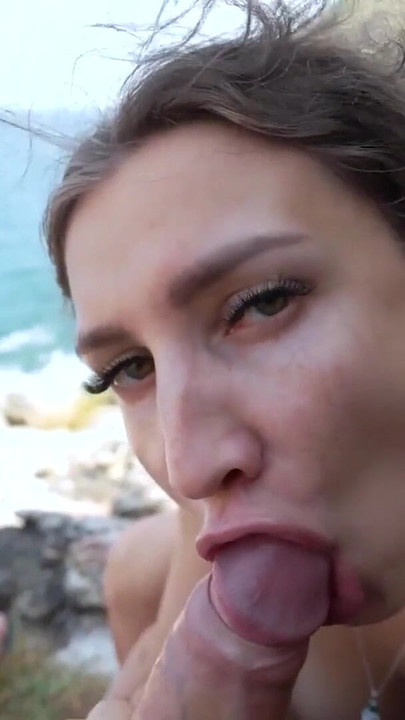 Um chefe com um pau enorme fode sua secretária puta no escritório | Clipe 3