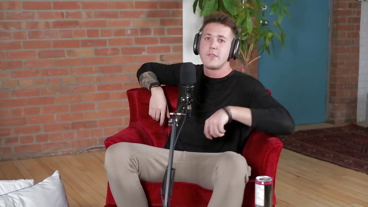 Greg o'gallagher aapki larki ko bina koshish kie bhi chura legi!!
