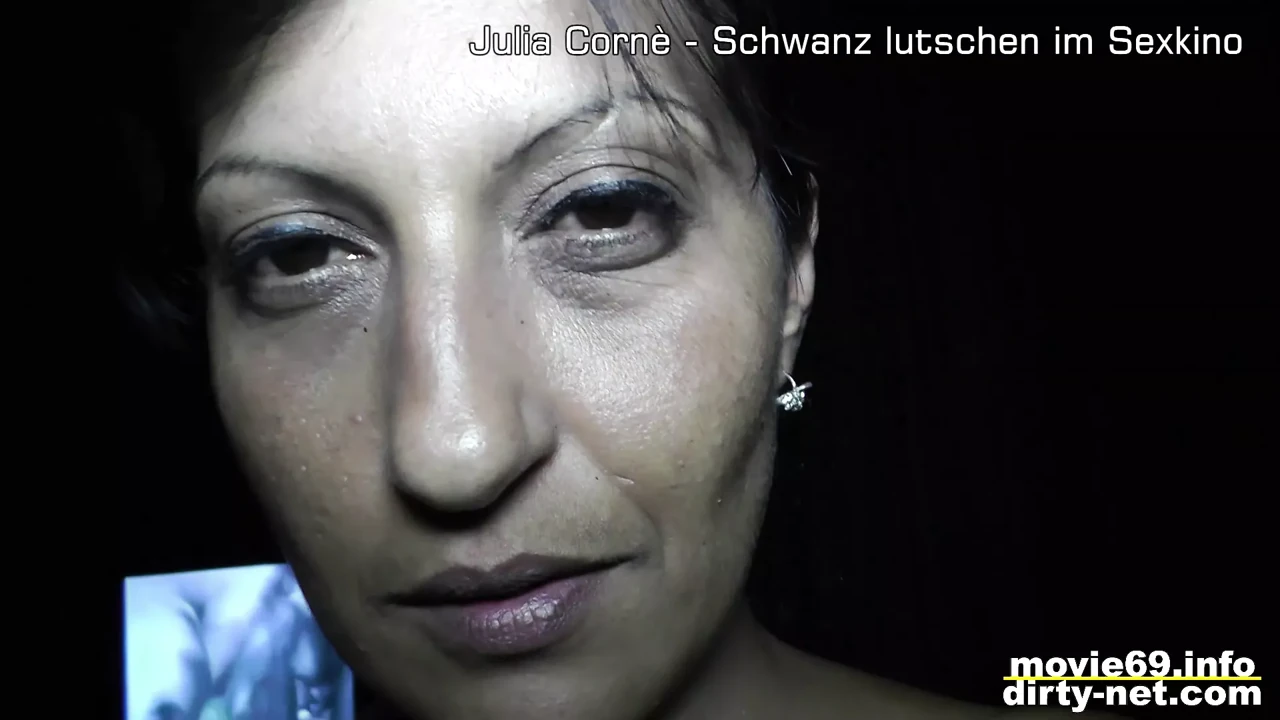 Balkan bitch Julia Corne sucks a dick in an adult theater