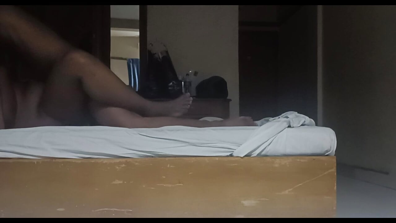 Bangalore Malayali Girl Got Fucked by Her Bestie Very Hard at Night She Can't Stand it Makes More Sound