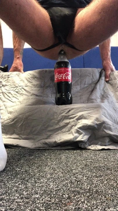 2nd attempt at bottle fuck