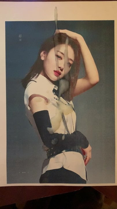 LOONA Yves Cum Tribute