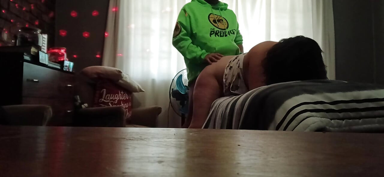 Ze heeft mooie tieten..........