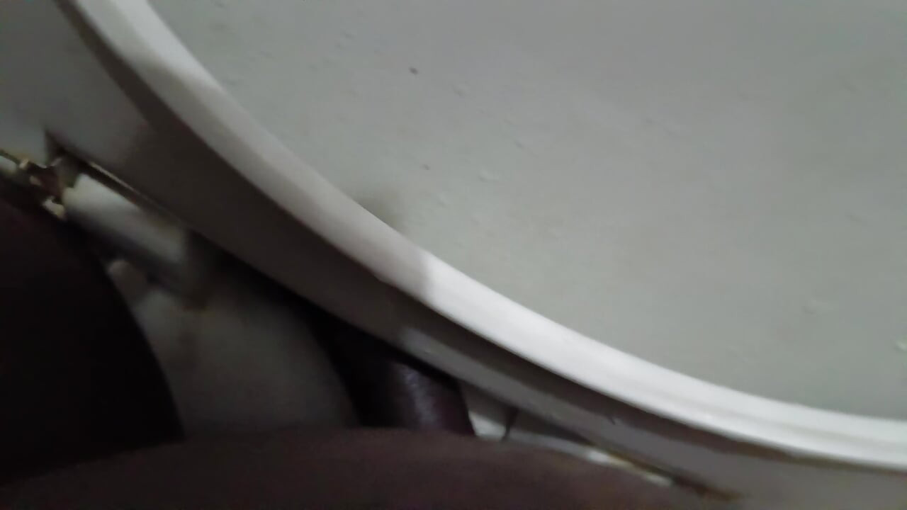 大学生在宿舍浴室啪