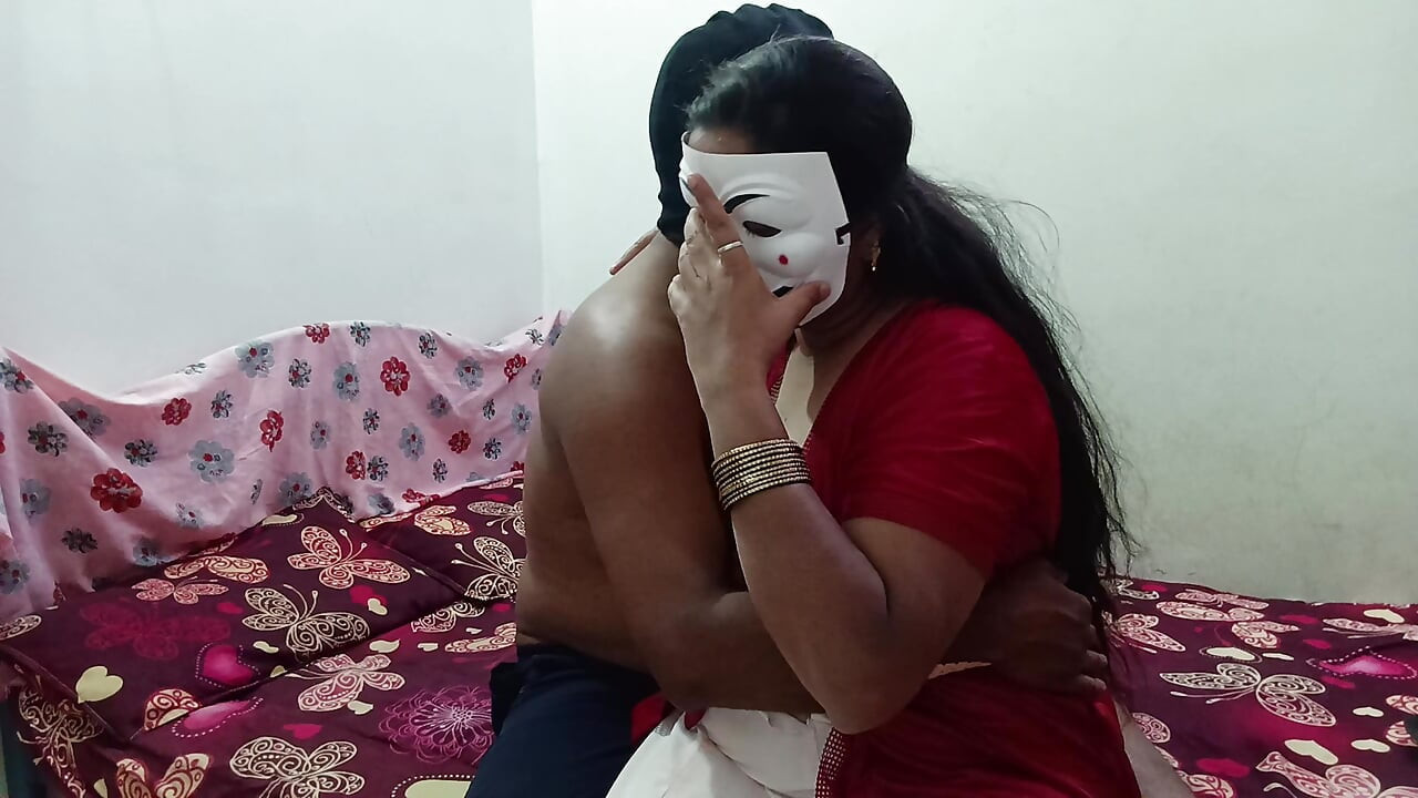 Tía tamil con chico tamil
