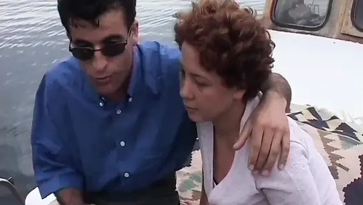 Ahmet und Selma ficken im freien auf einem türkischen boot