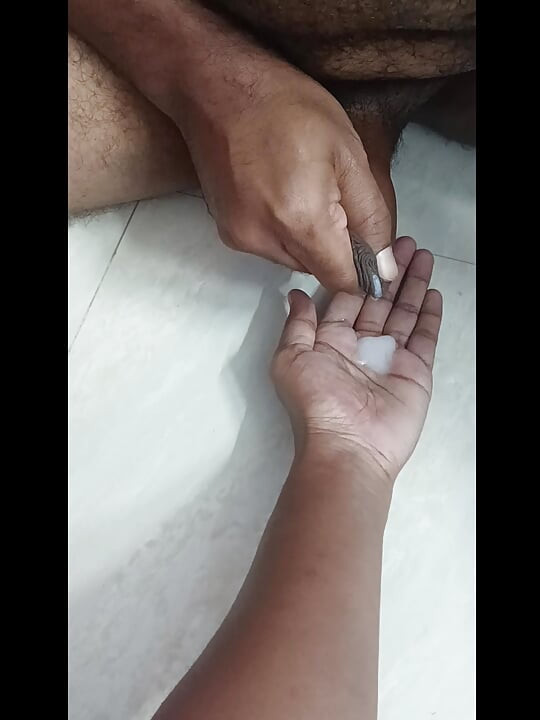 Indian housewife Helping her husband's friend for Masturbating