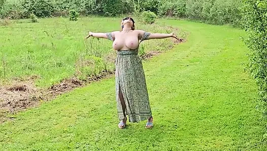 ONLYFANS LEAK -With Diwali around the corner....Mommy Mistress Thursday Goes Bollywood in the Back Yard