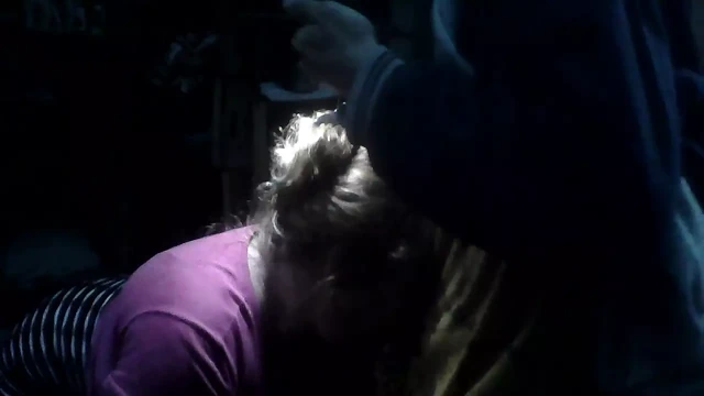 My girlfriend sucks me in the dark while I'm recording with her cell phone