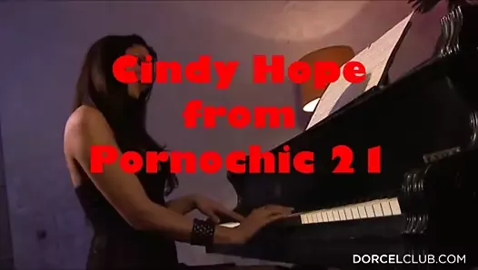 Bande-annonce du film: Cindy Hope de Pornochic 11