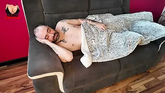 Uykumda Beni Uyandırıyor Ki Onun Vajinasını Becereyim!