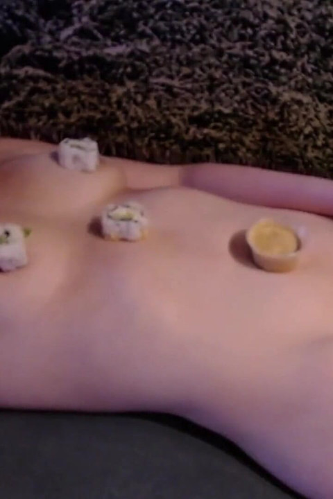 Live Streaming Show Sushi Girl and Blowjob