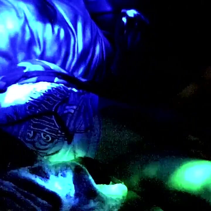 特里斯坦·霍利斯特和卡洛斯