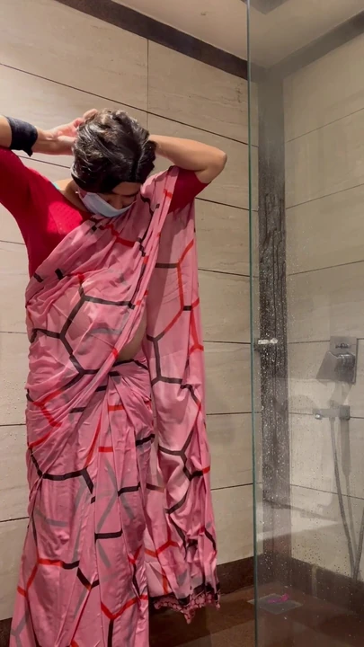 Must-see moment from "Jessica walks in Saree and Bath"
