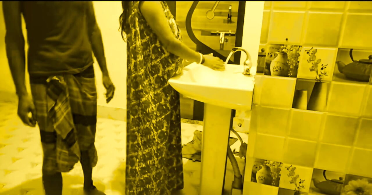 Desi hot Bhabi want young Devar hard dick in kitchen room.