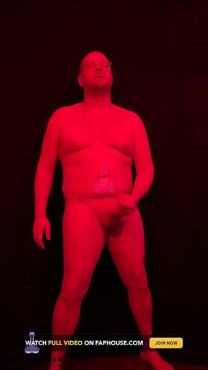 私をからかって見てください
