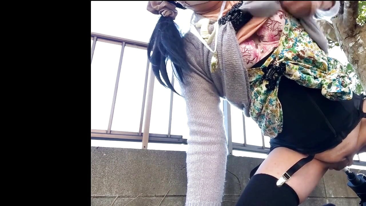 คําแนะนําจากเทรนเนอร์หมายเลข 25 เล่นตูดกลางแจ้ง 2