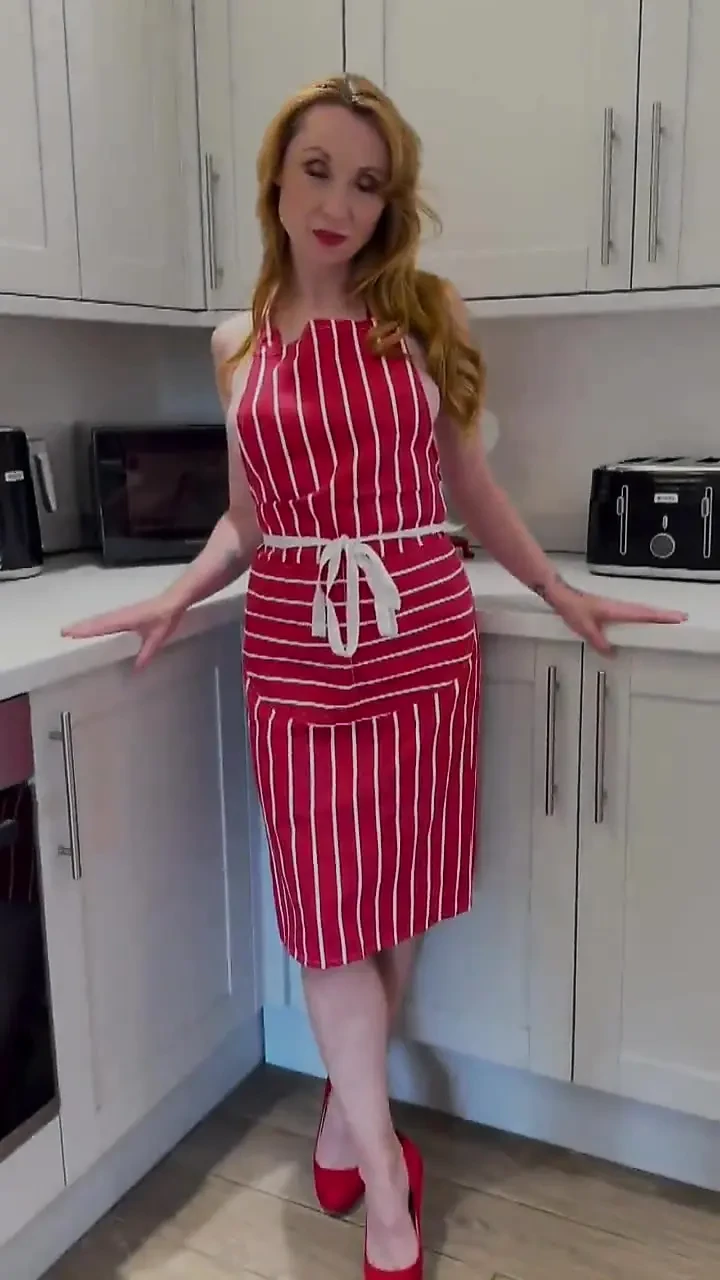 Kitchen MILF Serves Herself with Yoghurt