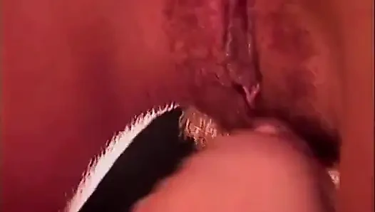 Açgözlü Angelica Bella acımasız bir anal seks sırasında filme alındı