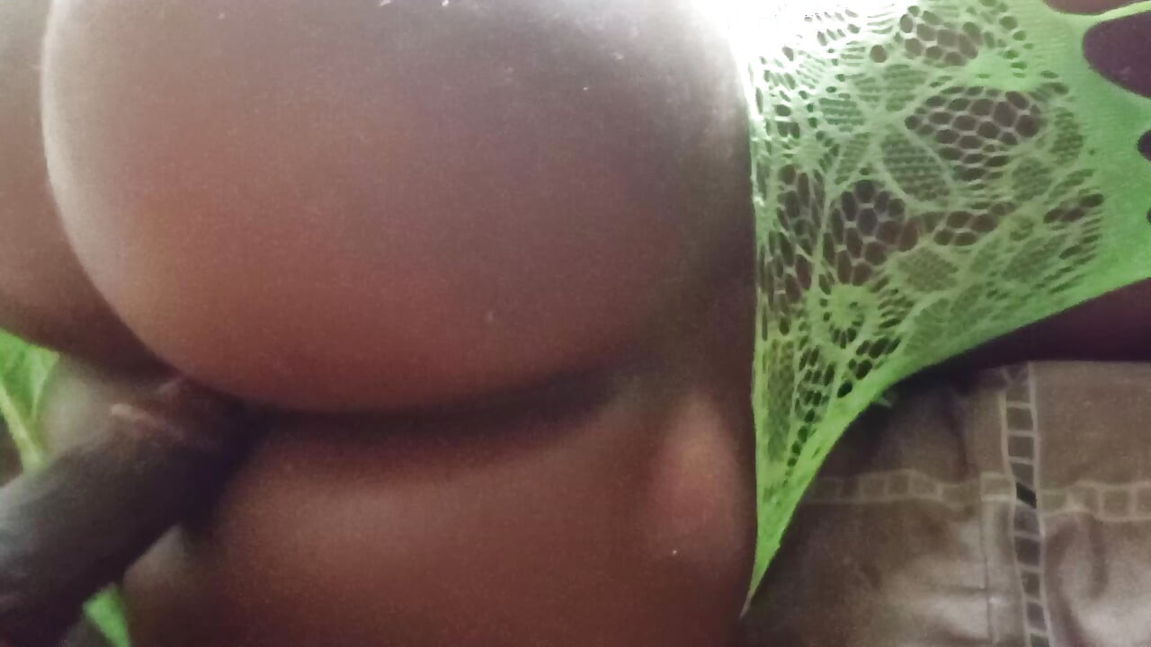 Y'all..Look At This Thick, Phat Ebony, Cocoa Booty!