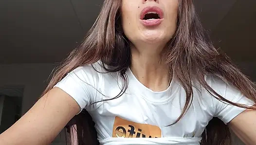 Amazing milf gets fucked hard and gets a huge creampie see it dripping out from her pussy.
