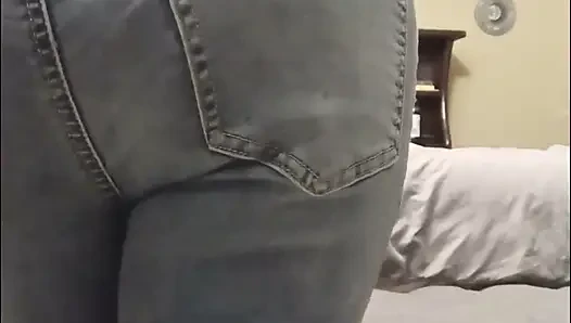 Jeans Slipping Down Exposing Pink Panties and Buttcrack