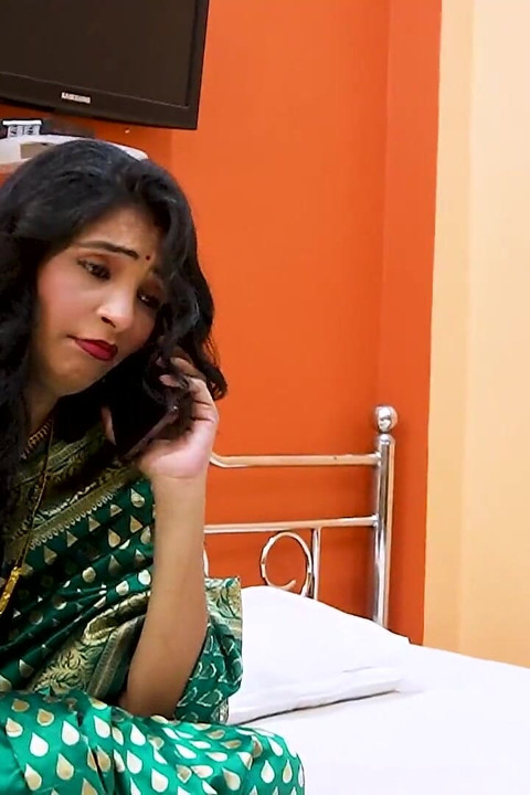Seks hardcore pasangan seksi india di malam ulang tahun
