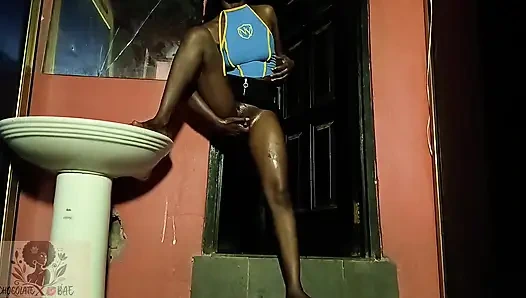 Omg Been Wanting to Rub One Out for so Long!! Finger Fucked My Pussy Till I Squirted N Came Everywhere!!