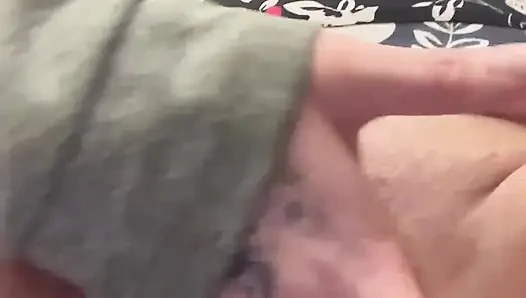 Freche Krankenschwester Squirtet in Der Toilette