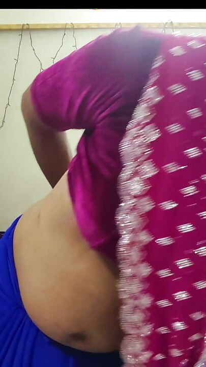 Cumming in Saree