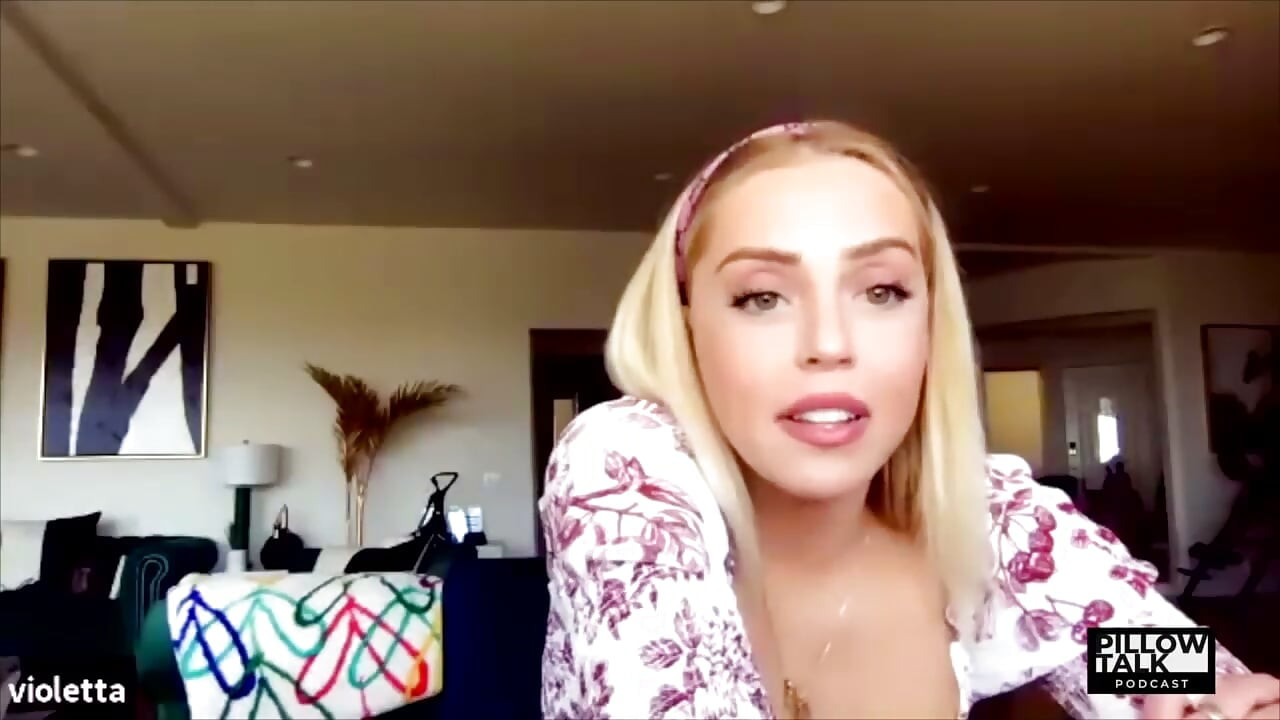 Violet benson có thật với đồng chủ nhà Francesca Farago
