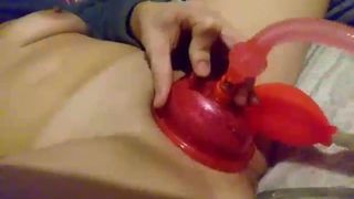 dewdrop pumping pussy
