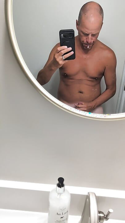 Μέσος μπαμπάς Brian Huffman Cumshot
