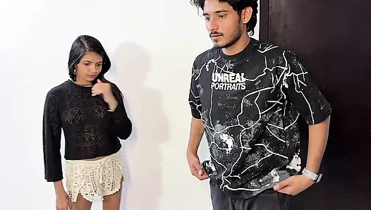Tukang leding yang beruntung dan dua gadis cantik