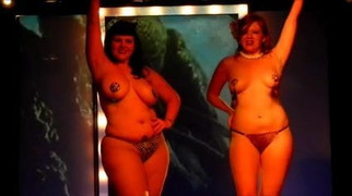 Seksi bojhil blaik mariya aur marlin munrooj