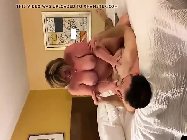 BBW House wife riding