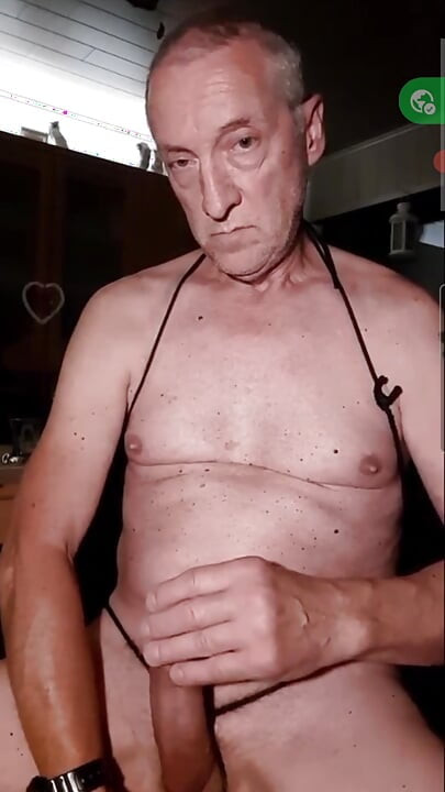 BIG GIANT DICK BONDAGE SEXSHOW CUMSHOT