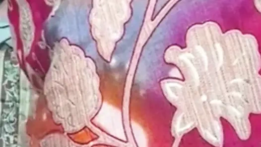 Mematahkan segel memek saudara tiri