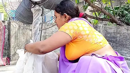 Beutyfull desi yenge büyük memeli tam gece standı net Hintçe ses