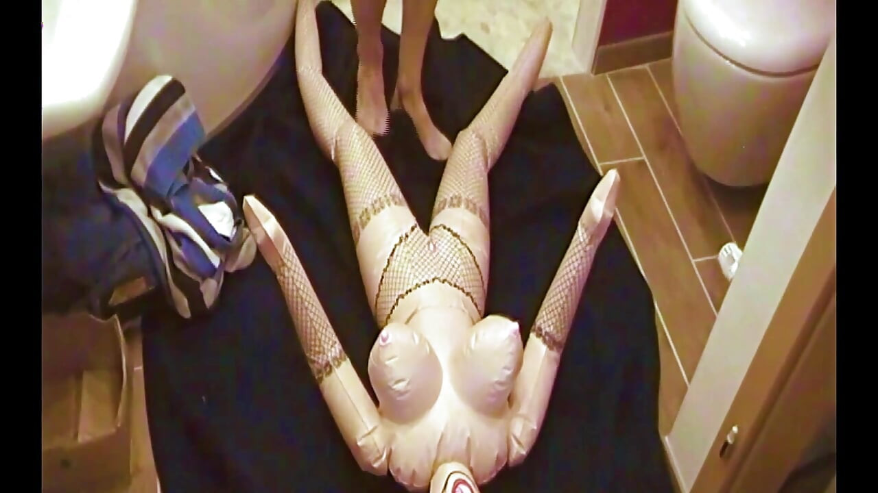 Sexdoll Bath Creampie Fuck Masturbation