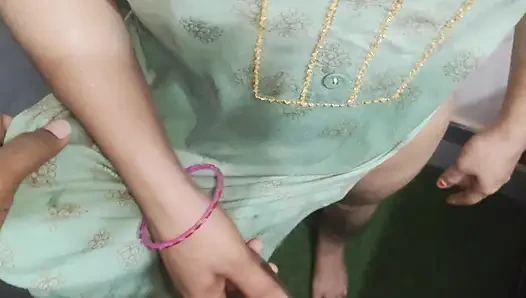 Bhabhi ke sath kitchen me sex kiya