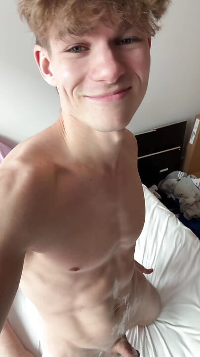 彼をフォローして、自分だけのカスタムを手に入れましょう