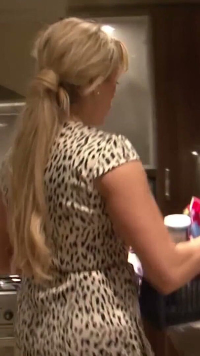 Stepson cums to her Step Mom's tea cup! | Clip 1