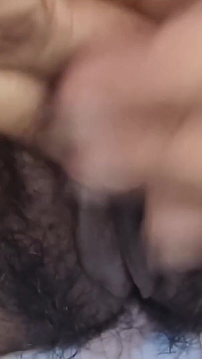 Bhabi apni chut ko rubbing Kar raha hai, Bhabi is rubbing her pussy | Clip 1